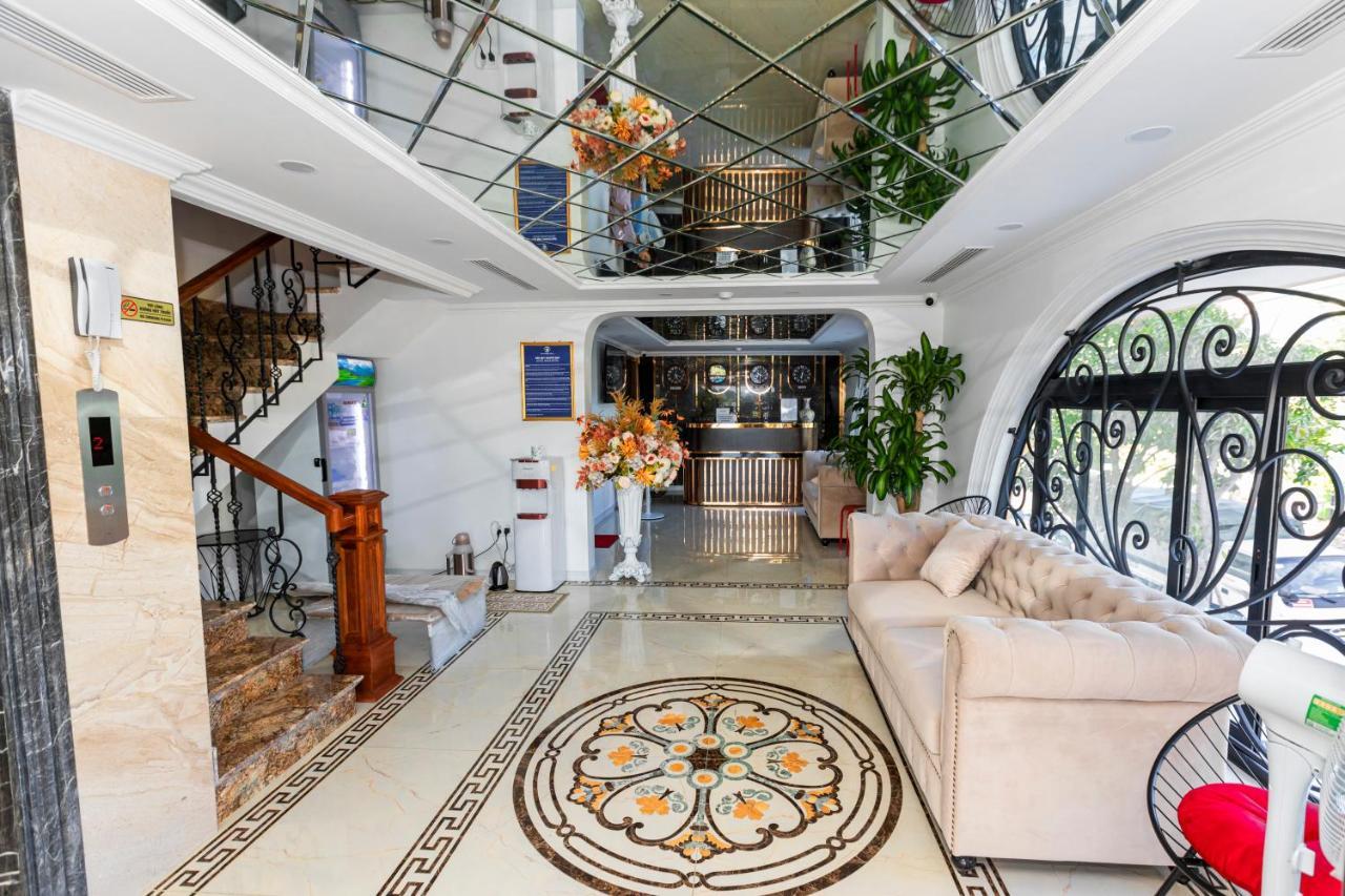 Minh Phong Hotel Ha Long Bagian luar foto