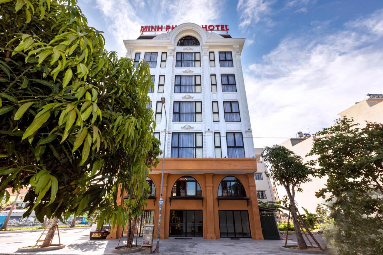 Minh Phong Hotel Ha Long Bagian luar foto