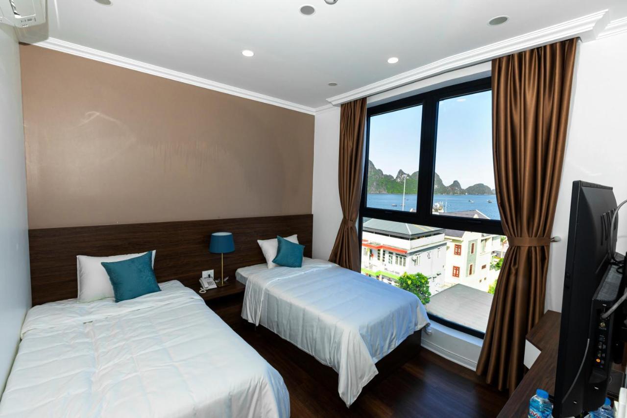 Minh Phong Hotel Ha Long Bagian luar foto